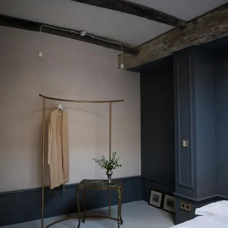 La Voliera Bed & Breakfast *
